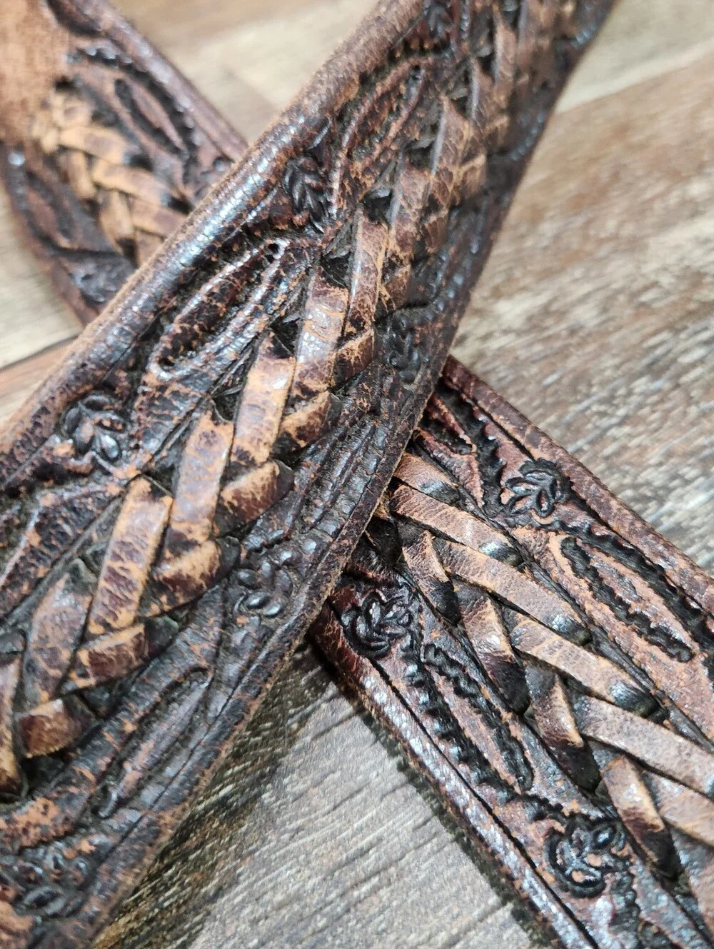 Vintage Distressed Tooled Leather Cowboy Belt Braided Inlay Size 42